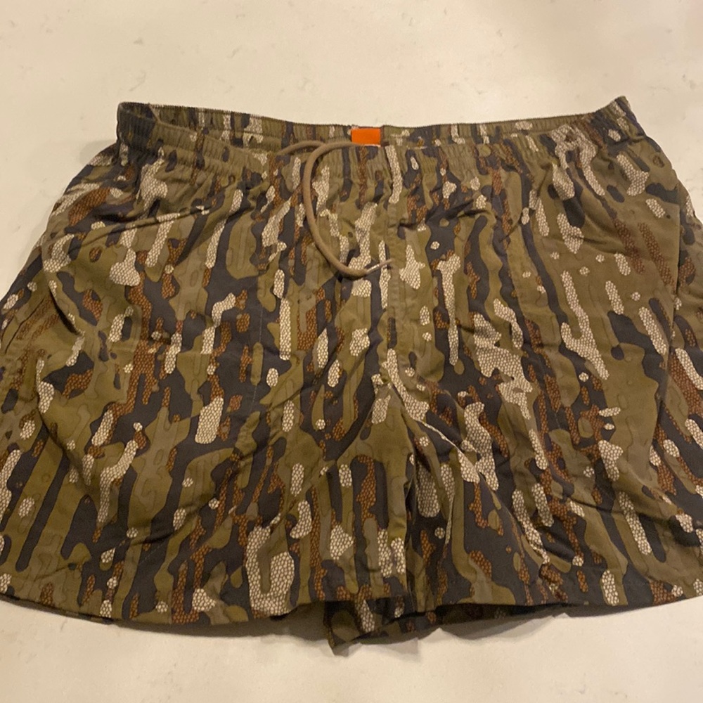 Duck Camp- men’s shorts XL 5 inch